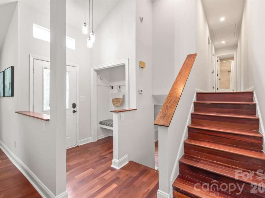 10129 Eagle Court, Charlotte, NC 28277.  MLS# CAR4399688, YatesRealty ID 38042. 