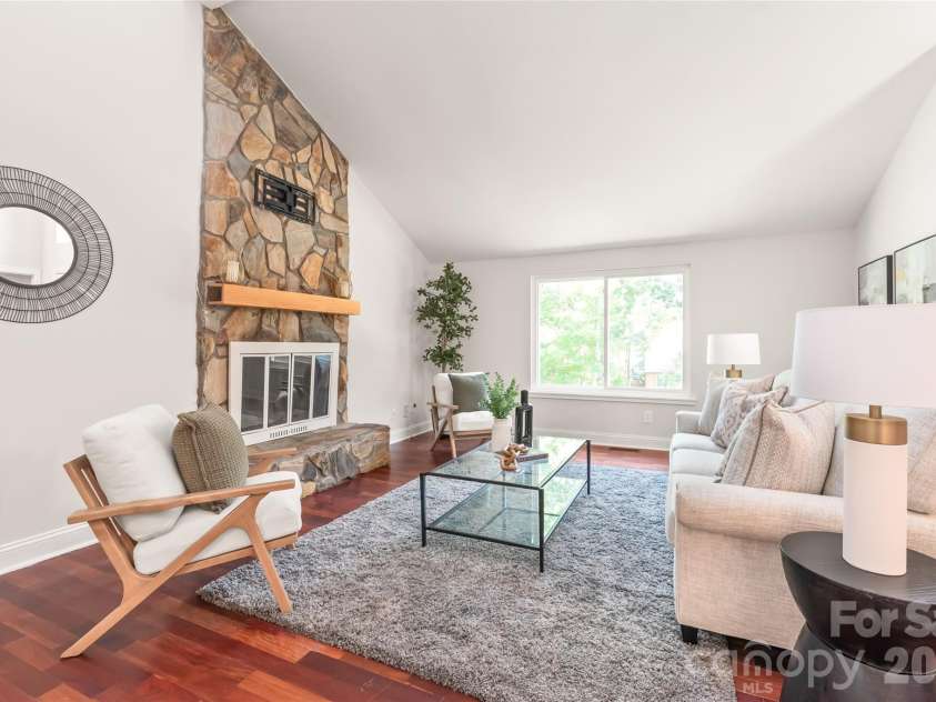 10129 Eagle Court, Charlotte, NC 28277.  MLS# CAR4399688, YatesRealty ID 38042. 