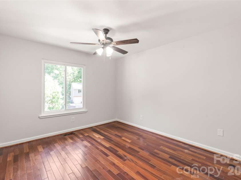 10129 Eagle Court, Charlotte, NC 28277.  MLS# CAR4399688, YatesRealty ID 38042. 