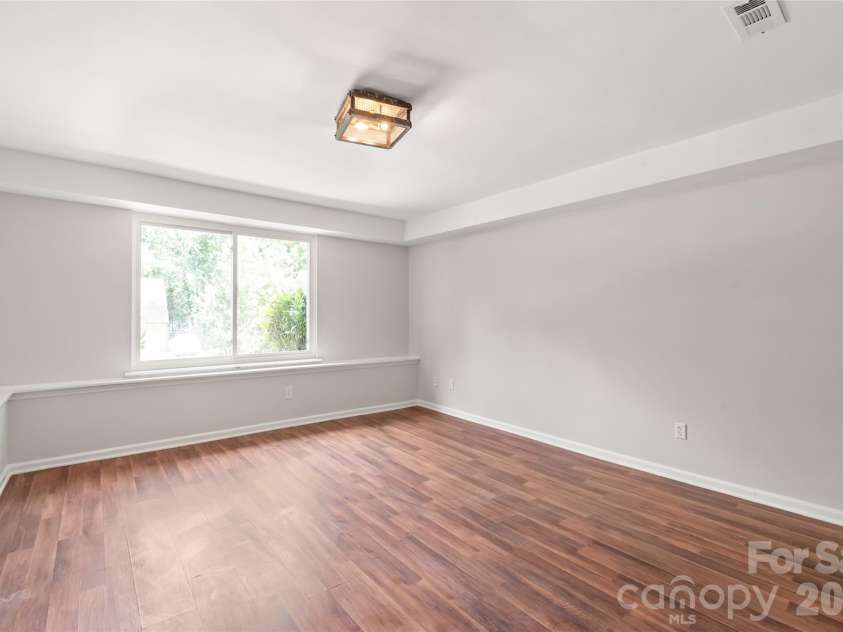 10129 Eagle Court, Charlotte, NC 28277.  MLS# CAR4399688, YatesRealty ID 38042. 