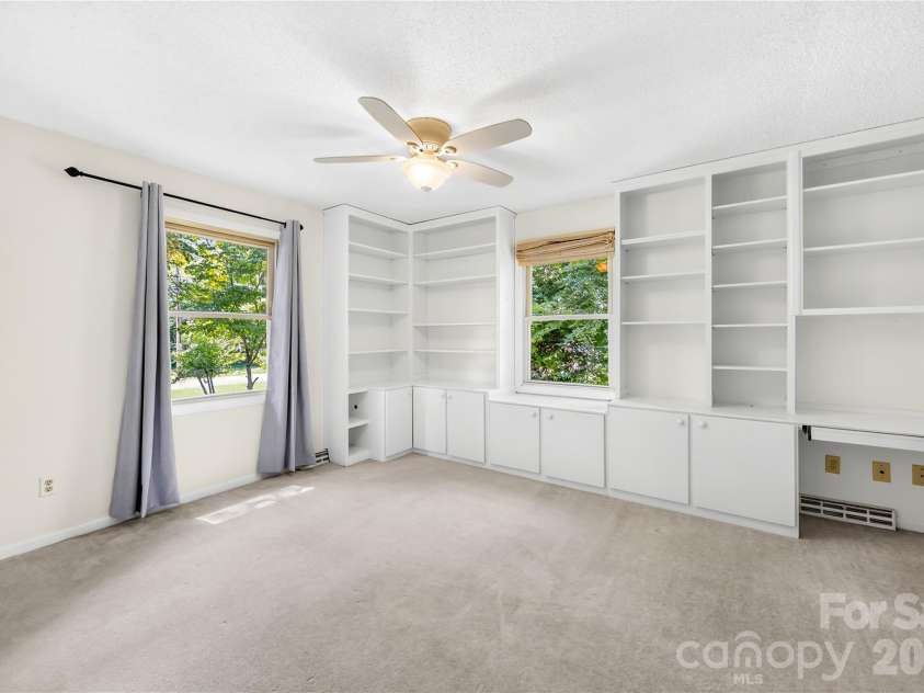 3960 Burton Lane, Denver, NC 28037.  MLS# CAR4398125, YatesRealty ID 38045. 