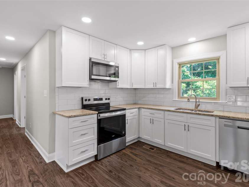 151 Old Gregory Lane, Lancaster, SC 29720.  MLS# CAR4402110, YatesRealty ID 38046. 
