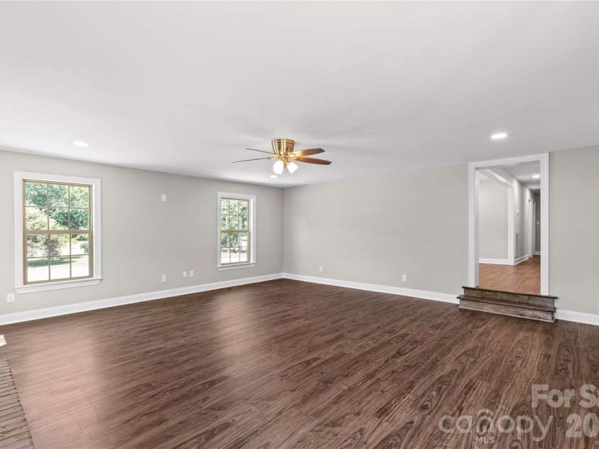 151 Old Gregory Lane, Lancaster, SC 29720.  MLS# CAR4402110, YatesRealty ID 38046. 