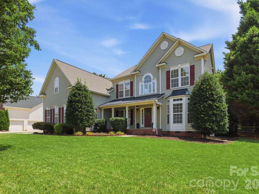 151 Corona Circle, Mooresville, NC 28117.  MLS# CAR4402509, YatesRealty ID 38047. 