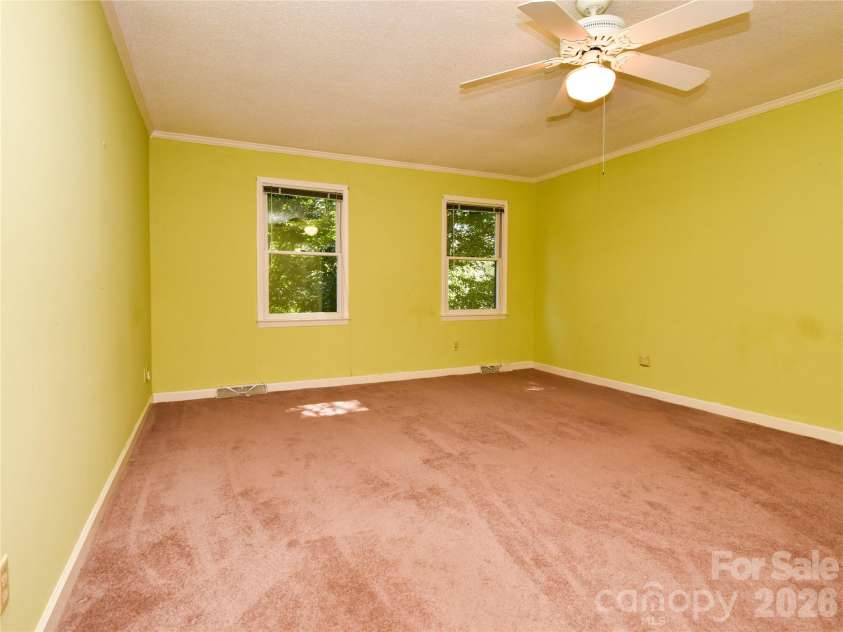 792 Reaford Road, Winston Salem, NC 27104.  MLS# CAR4397982, YatesRealty ID 38048. 