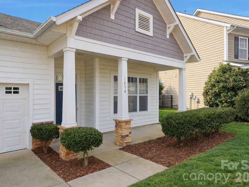 1038 Kensrowe Lane, Matthews, NC 28104.  MLS# CAR4342375, YatesRealty ID 3805. 