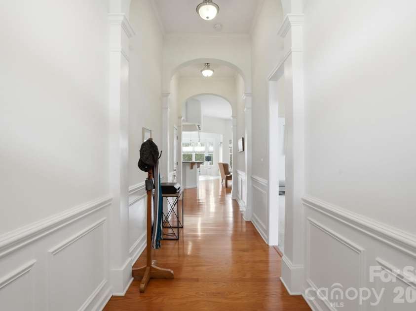 1038 Kensrowe Lane, Matthews, NC 28104.  MLS# CAR4342375, YatesRealty ID 3805. 