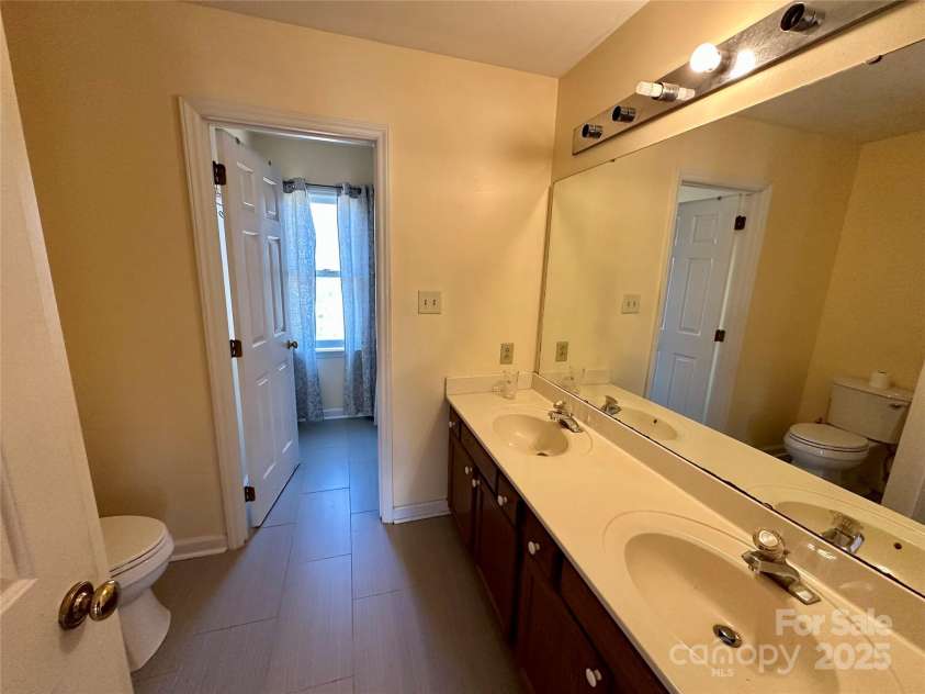 512 Elm Street, Pageland, SC 29728.  MLS# CAR4196495, YatesRealty ID 3805. 