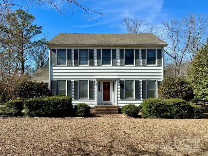 512 Elm Street, Pageland, SC 29728.  MLS# CAR4196495, YatesRealty ID 3805. 