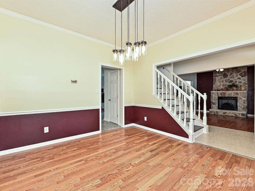 13518 Krislyn Woods Place, Charlotte, NC 28278.  MLS# CAR4402936, YatesRealty ID 38050. 