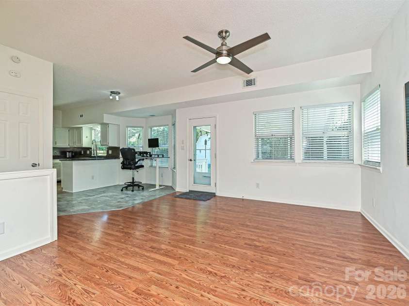 13518 Krislyn Woods Place, Charlotte, NC 28278.  MLS# CAR4402936, YatesRealty ID 38050. 