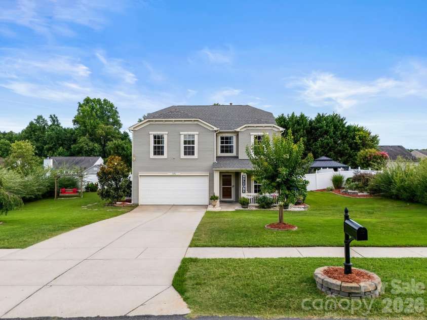 191 Old Carriage Road, Clover, SC 29710.  MLS# CAR4402254, YatesRealty ID 38051. Front of Home
