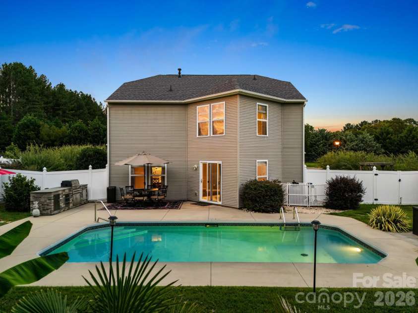 191 Old Carriage Road, Clover, SC 29710.  MLS# CAR4402254, YatesRealty ID 38051. Pool
