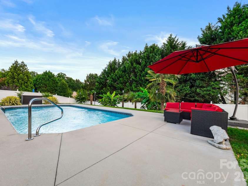 191 Old Carriage Road, Clover, SC 29710.  MLS# CAR4402254, YatesRealty ID 38051. Pool is 6ft deep (3 ft with gradual slope)