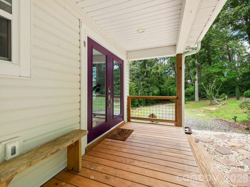 333 Herron Point Lane, Weaverville, NC 28787.  MLS# CAR4402133, YatesRealty ID 38053. 