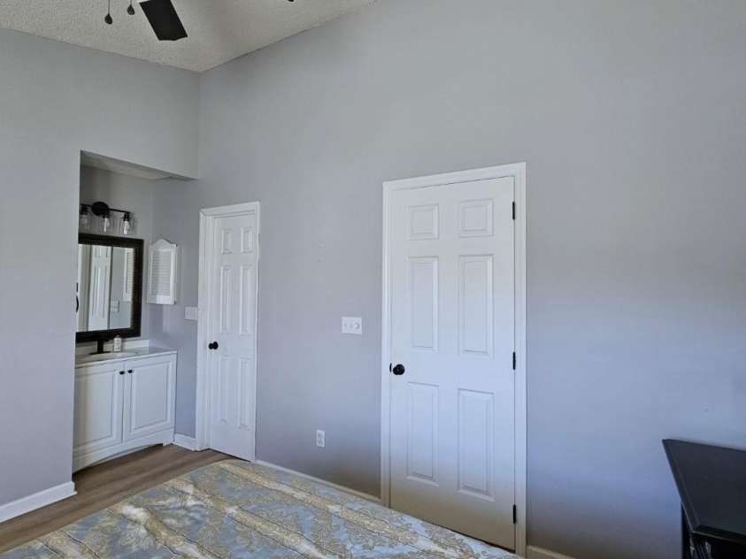 8291 Golf Ridge Drive, Charlotte, NC 28277.  MLS# CAR4403664, YatesRealty ID 38054. 
