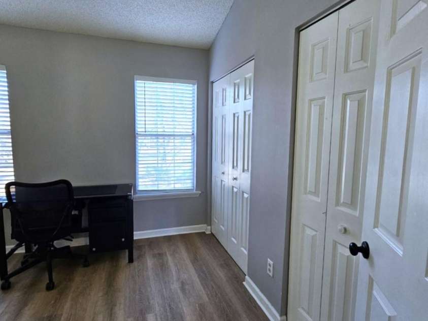 8291 Golf Ridge Drive, Charlotte, NC 28277.  MLS# CAR4403664, YatesRealty ID 38054. 
