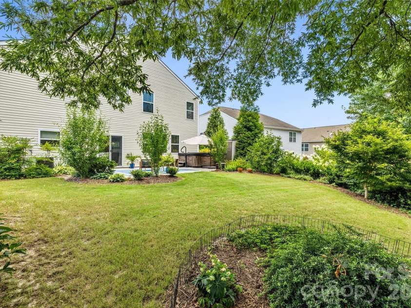 416 Garden Grove Road, Fort Mill, SC 29708.  MLS# CAR4388244, YatesRealty ID 38057. Backyard