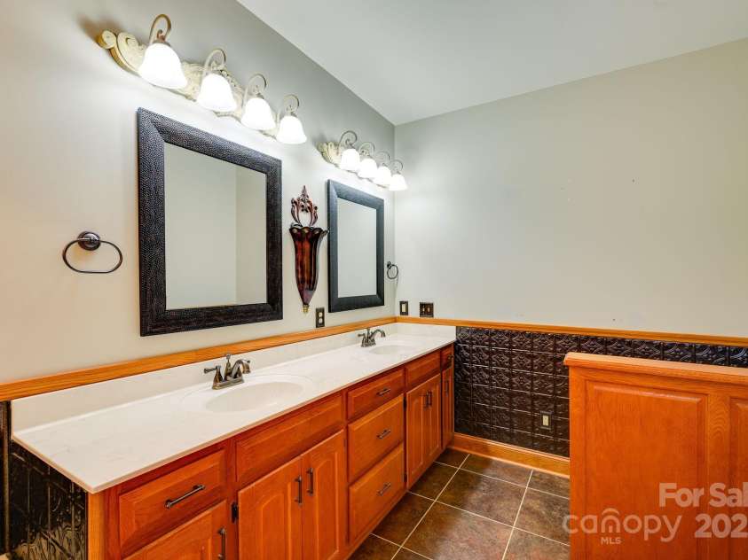 1071 Caleb Setzer Road, Newton, NC 28658.  MLS# CAR4321050, YatesRealty ID 3806. 