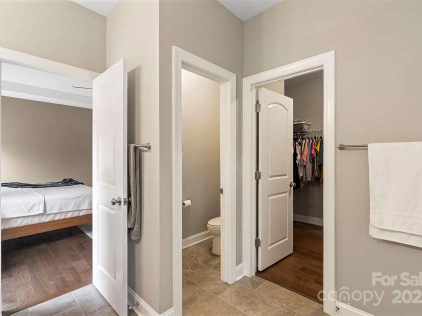 2934 Hiddenbrook Way, Fort Mill, SC 29707.  MLS# CAR4300853, YatesRealty ID 3806. 