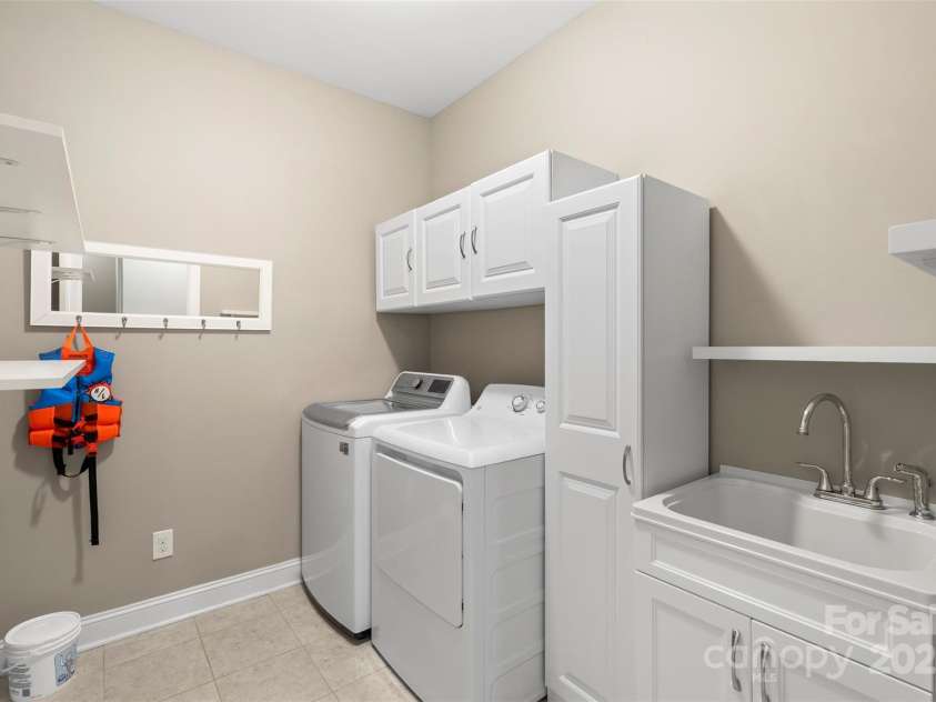 2934 Hiddenbrook Way, Fort Mill, SC 29707.  MLS# CAR4300853, YatesRealty ID 3806. 