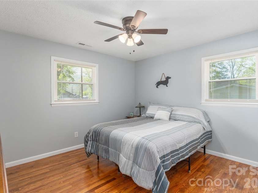 65 Lakeview Street, Clyde, NC 28721.  MLS# CAR4326737, YatesRealty ID 3806. 