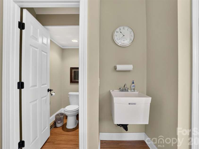 2395 Spencer Road, Archdale, NC 27263.  MLS# CAR4404321, YatesRealty ID 38062. 
