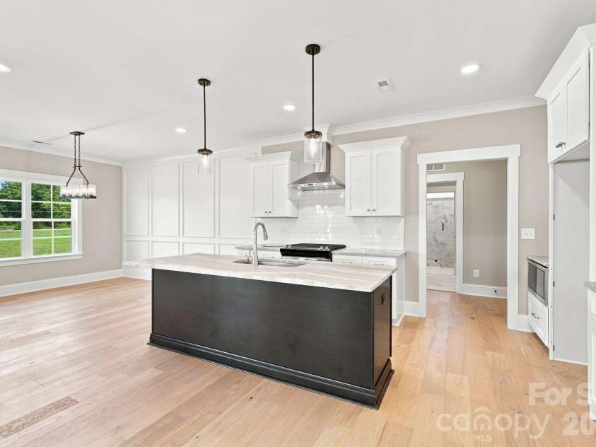 257 Sandpiper Drive, Lexington, NC 27295.  MLS# CAR4405452, YatesRealty ID 38063. 