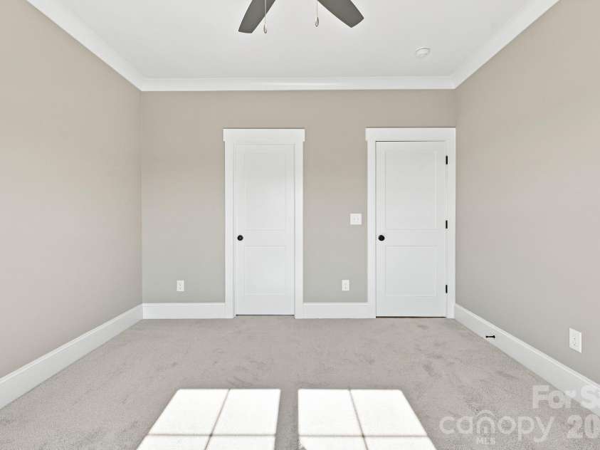 257 Sandpiper Drive, Lexington, NC 27295.  MLS# CAR4405452, YatesRealty ID 38063. 