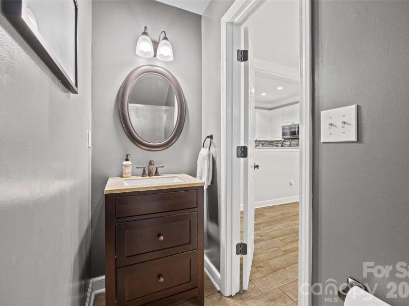 11143 Dundarrach Lane, Charlotte, NC 28277.  MLS# CAR4402860, YatesRealty ID 38066. 