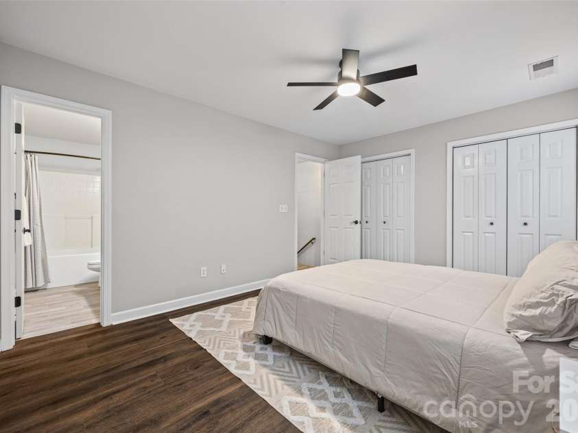 11143 Dundarrach Lane, Charlotte, NC 28277.  MLS# CAR4402860, YatesRealty ID 38066. 