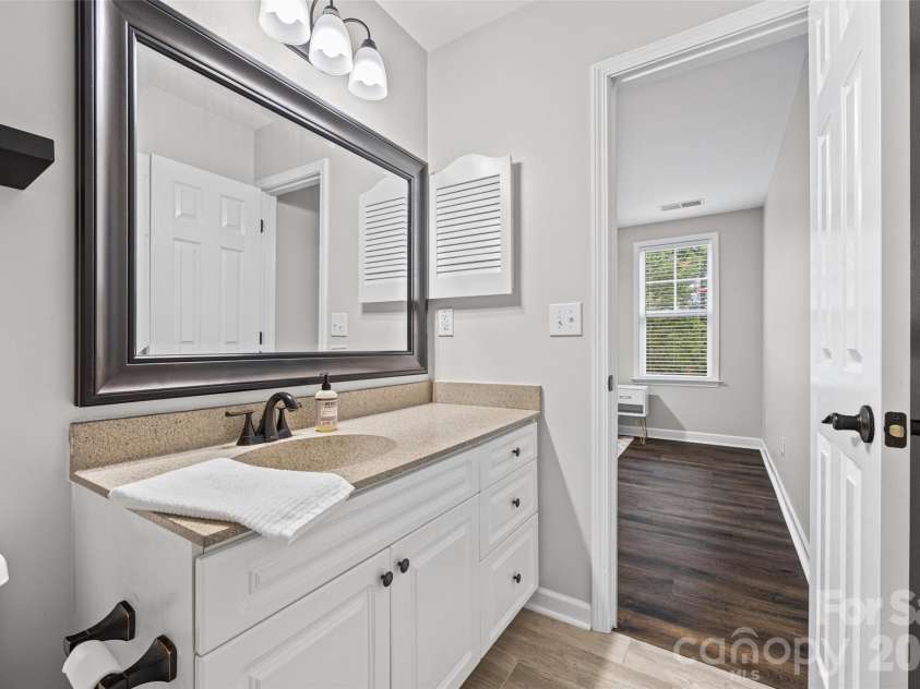 11143 Dundarrach Lane, Charlotte, NC 28277.  MLS# CAR4402860, YatesRealty ID 38066. 