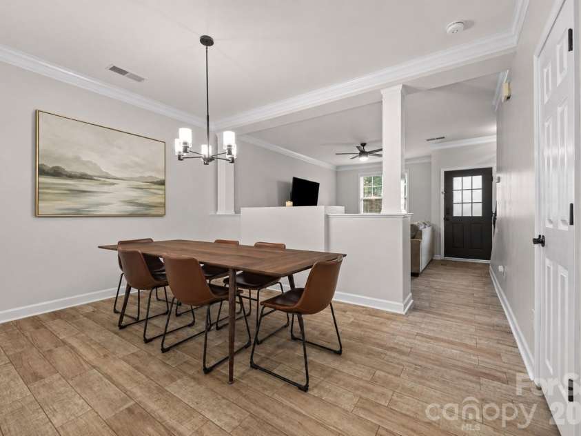 11143 Dundarrach Lane, Charlotte, NC 28277.  MLS# CAR4402860, YatesRealty ID 38066. 