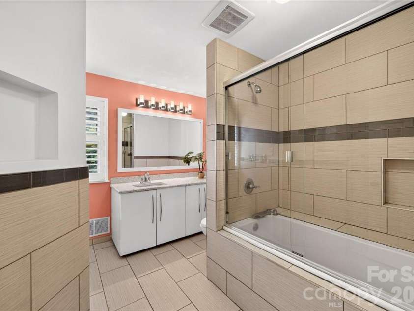 3519 Mill Pond Road, Charlotte, NC 28226.  MLS# CAR4396973, YatesRealty ID 38067. 
