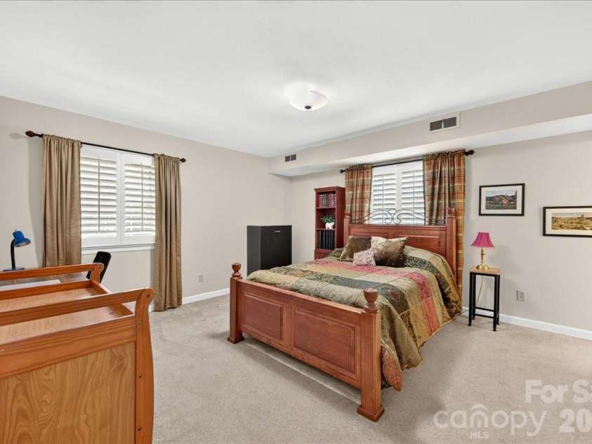 3519 Mill Pond Road, Charlotte, NC 28226.  MLS# CAR4396973, YatesRealty ID 38067. 