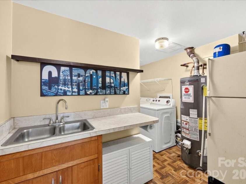 3519 Mill Pond Road, Charlotte, NC 28226.  MLS# CAR4396973, YatesRealty ID 38067. 