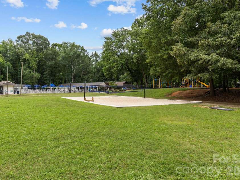 3519 Mill Pond Road, Charlotte, NC 28226.  MLS# CAR4396973, YatesRealty ID 38067. 