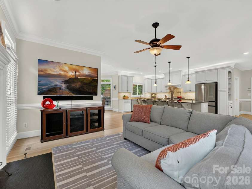 4306 Shepherdleas Lane, Charlotte, NC 28277.  MLS# CAR4403621, YatesRealty ID 38069. 