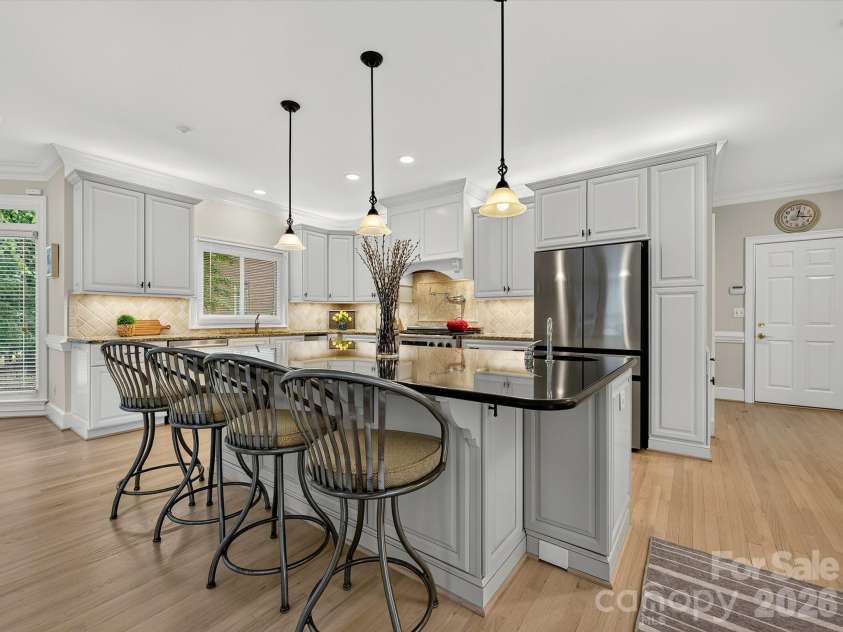 4306 Shepherdleas Lane, Charlotte, NC 28277.  MLS# CAR4403621, YatesRealty ID 38069. 