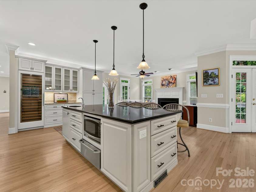 4306 Shepherdleas Lane, Charlotte, NC 28277.  MLS# CAR4403621, YatesRealty ID 38069. 