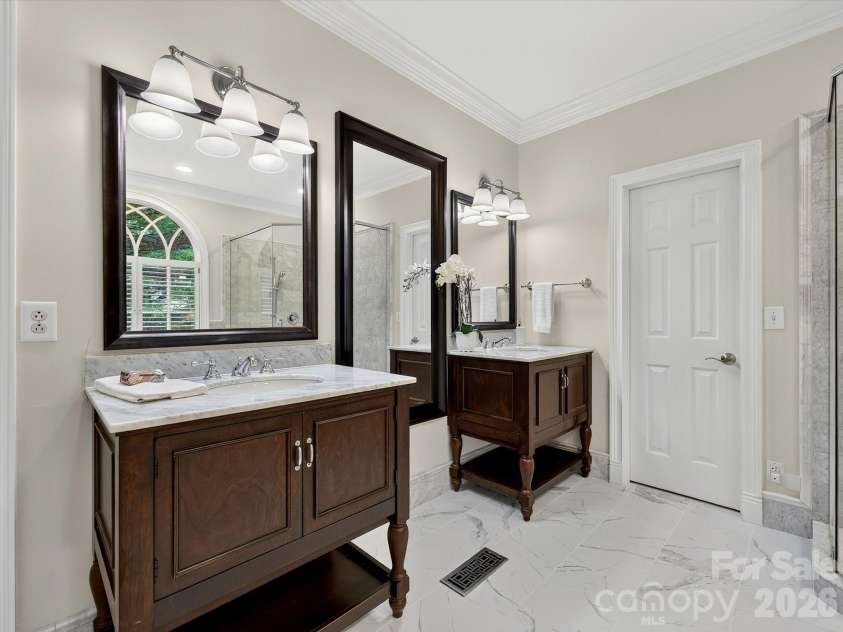 4306 Shepherdleas Lane, Charlotte, NC 28277.  MLS# CAR4403621, YatesRealty ID 38069. 