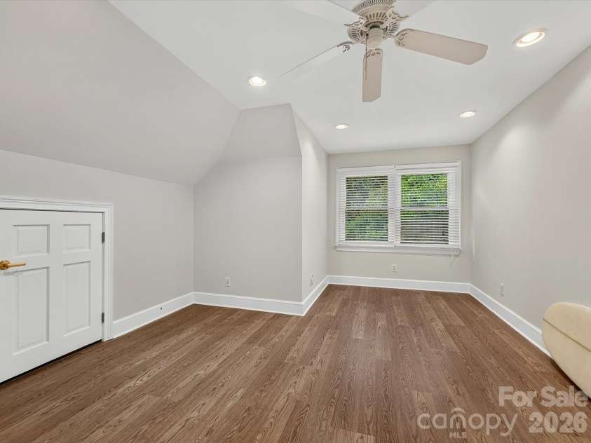 4306 Shepherdleas Lane, Charlotte, NC 28277.  MLS# CAR4403621, YatesRealty ID 38069. 