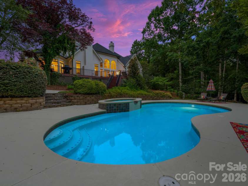 4306 Shepherdleas Lane, Charlotte, NC 28277.  MLS# CAR4403621, YatesRealty ID 38069. 