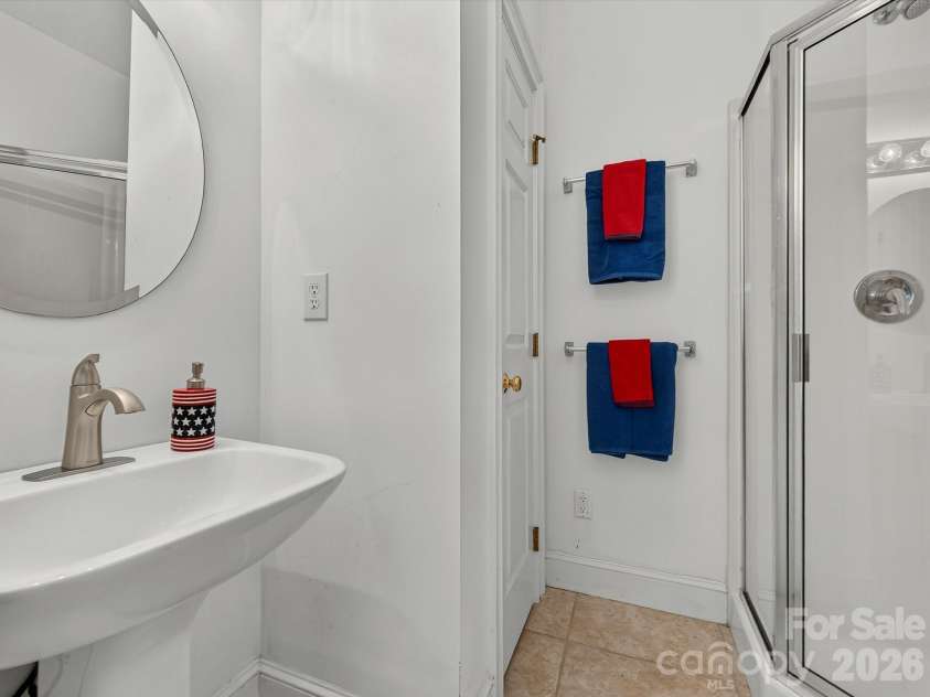 4306 Shepherdleas Lane, Charlotte, NC 28277.  MLS# CAR4403621, YatesRealty ID 38069. 
