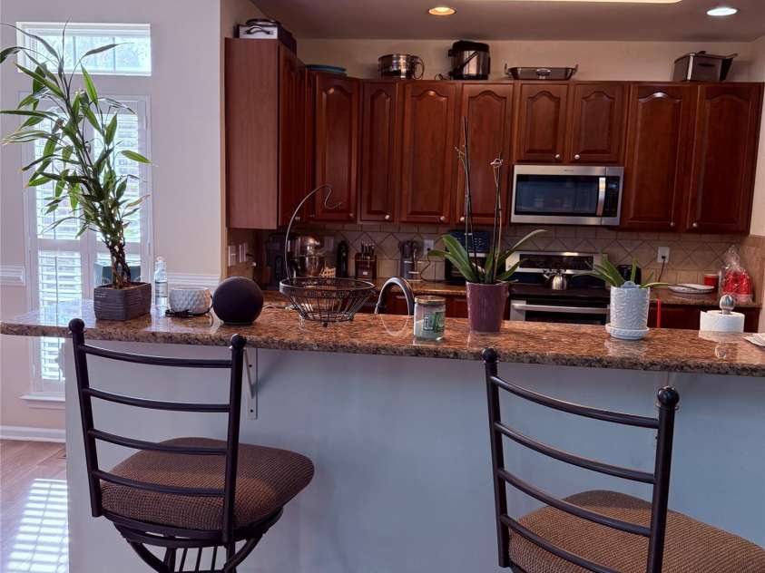 11620 Foggy Bank Lane, Charlotte, NC 28214.  MLS# CAR4204252, YatesRealty ID 3807. 