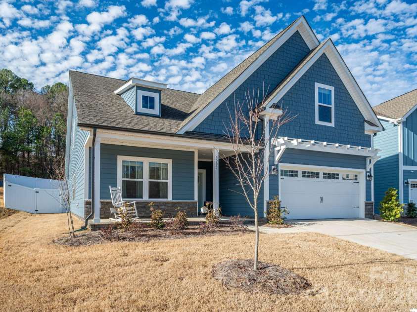 5207 Piedmont Run Road, Mount Holly, NC 28120.  MLS# CAR4347041, YatesRealty ID 3807. 