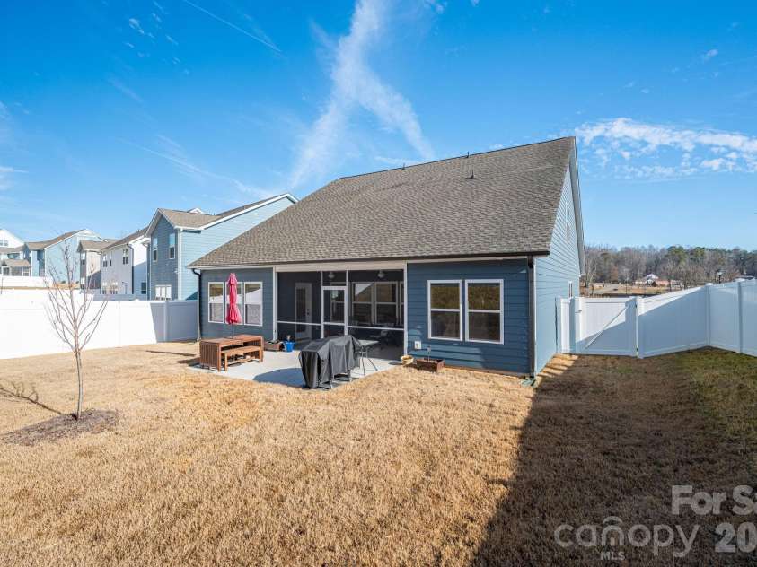 5207 Piedmont Run Road, Mount Holly, NC 28120.  MLS# CAR4347041, YatesRealty ID 3807. 
