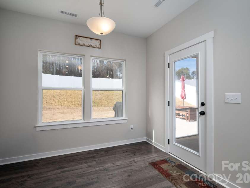 5207 Piedmont Run Road, Mount Holly, NC 28120.  MLS# CAR4347041, YatesRealty ID 3807. Breakfast Area