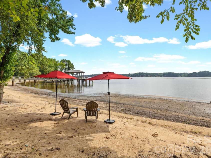 5080 Tioga Road, Clover, SC 29710.  MLS# CAR4400186, YatesRealty ID 38075. 