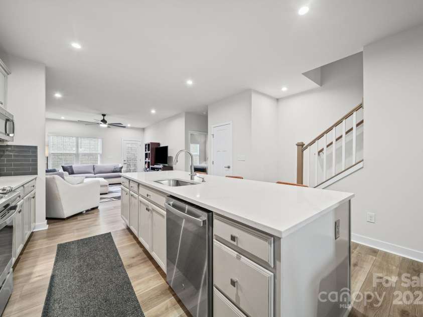 956 Prince Garrett Way, Denver, NC 28037.  MLS# CAR4321758, YatesRealty ID 3808. 